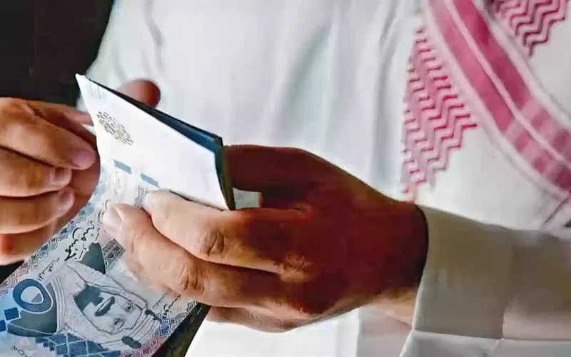 ما هو موعد صرف معاشات التقاعد الجديد لأنظمة المدني والعسكري 1445-2024 وخطوات الاستعلام ؟ 2 ما هو موعد صرف معاشات التقاعد الجديد لأنظمة المدني والعسكري 1445-2024 وخطوات الاستعلام ؟